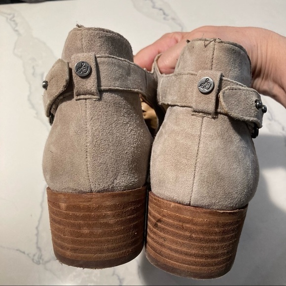 𝅺SAM EDELMAN Sz 9 Suede Crisscross  Cut Out Detail Buckles Stacked Heel Booties - Picture 12 of 15